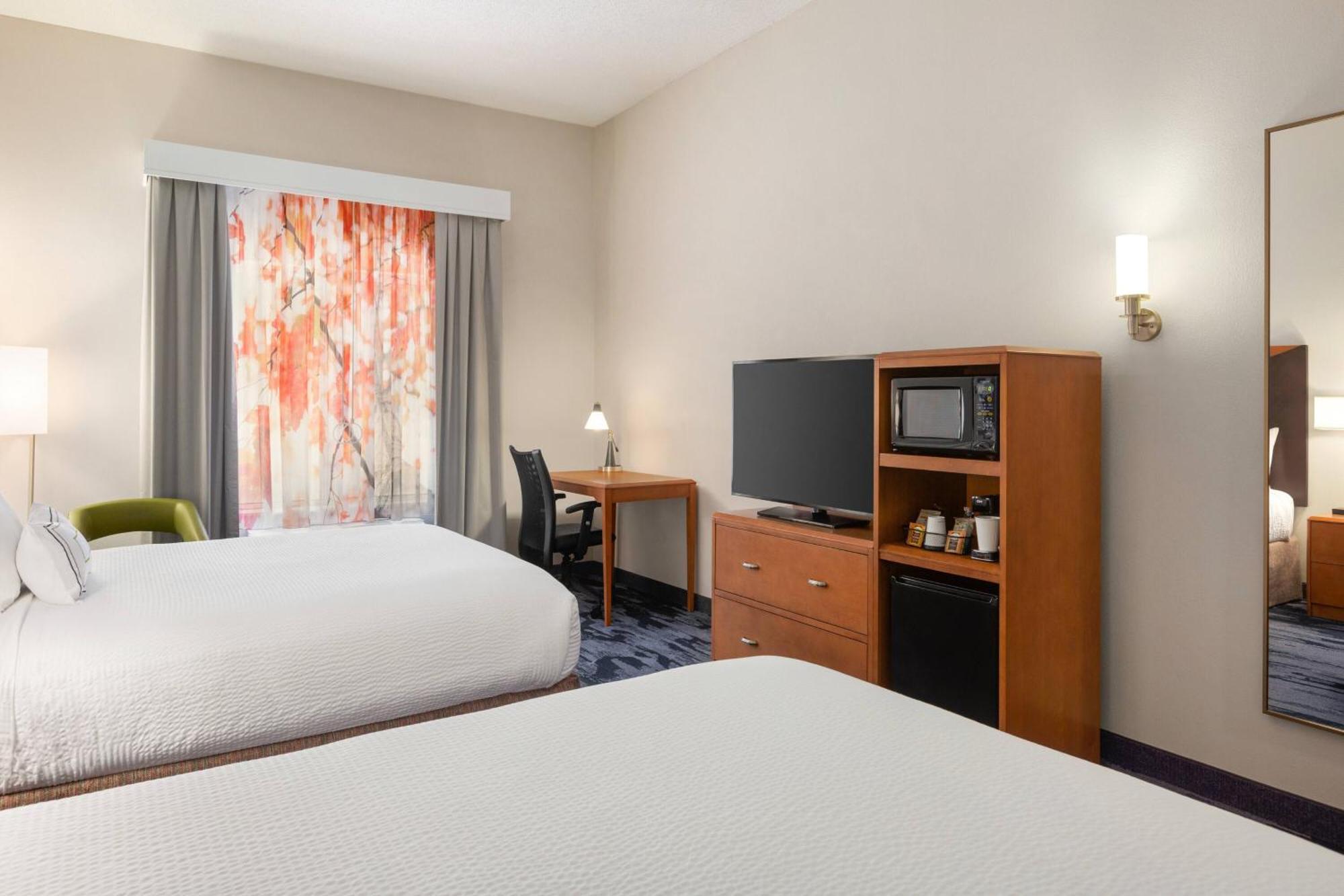 Fairfield Inn & Suites Jacksonville West/Chaffee Point Exterior photo